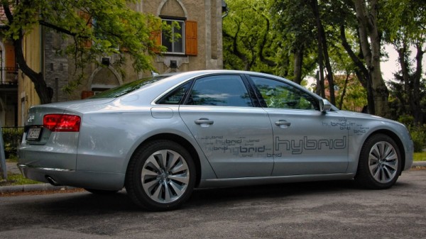 0604_a8_hybrid_01_medium