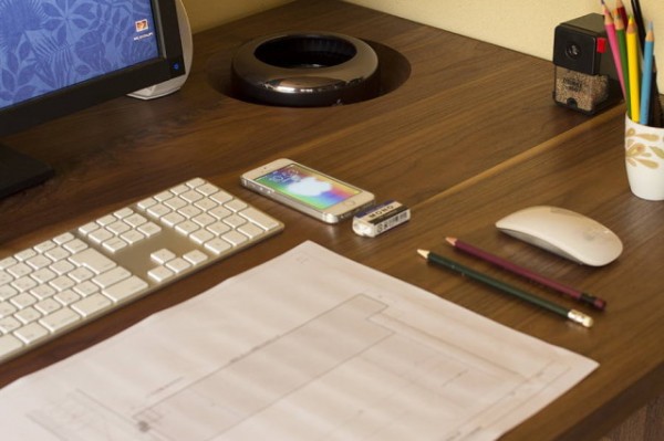 mac-pro-desk-640x426