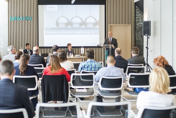 Siemens Zrt_Sajtotajekoztato