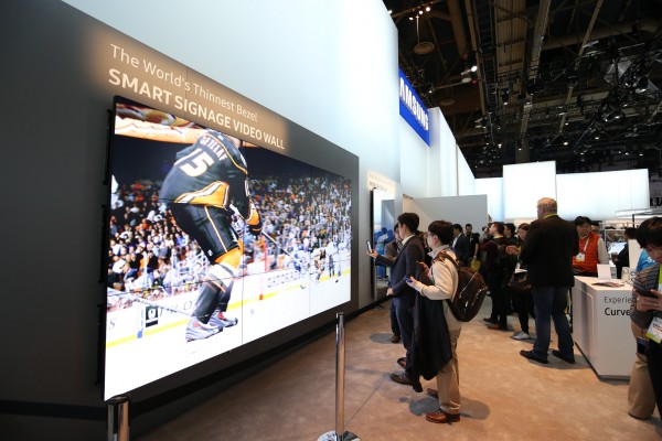 Thinnest-Bezel Video Wall (2)