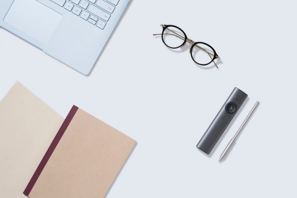 low-resolution-spotlight_b2b_surface_enviro_top-1209