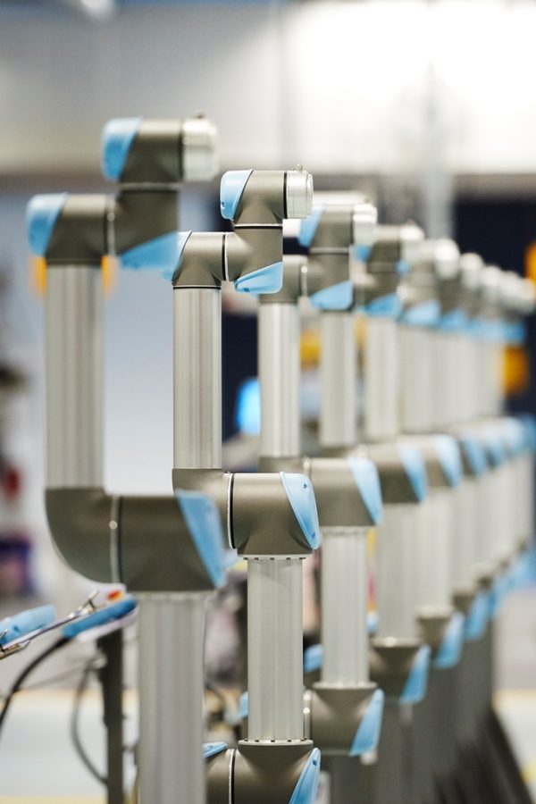 universal-robots_-produktion_ur_03