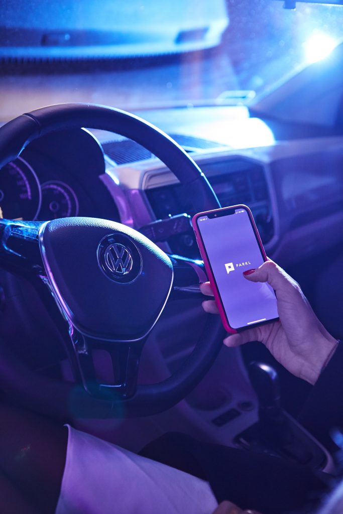 896a9820