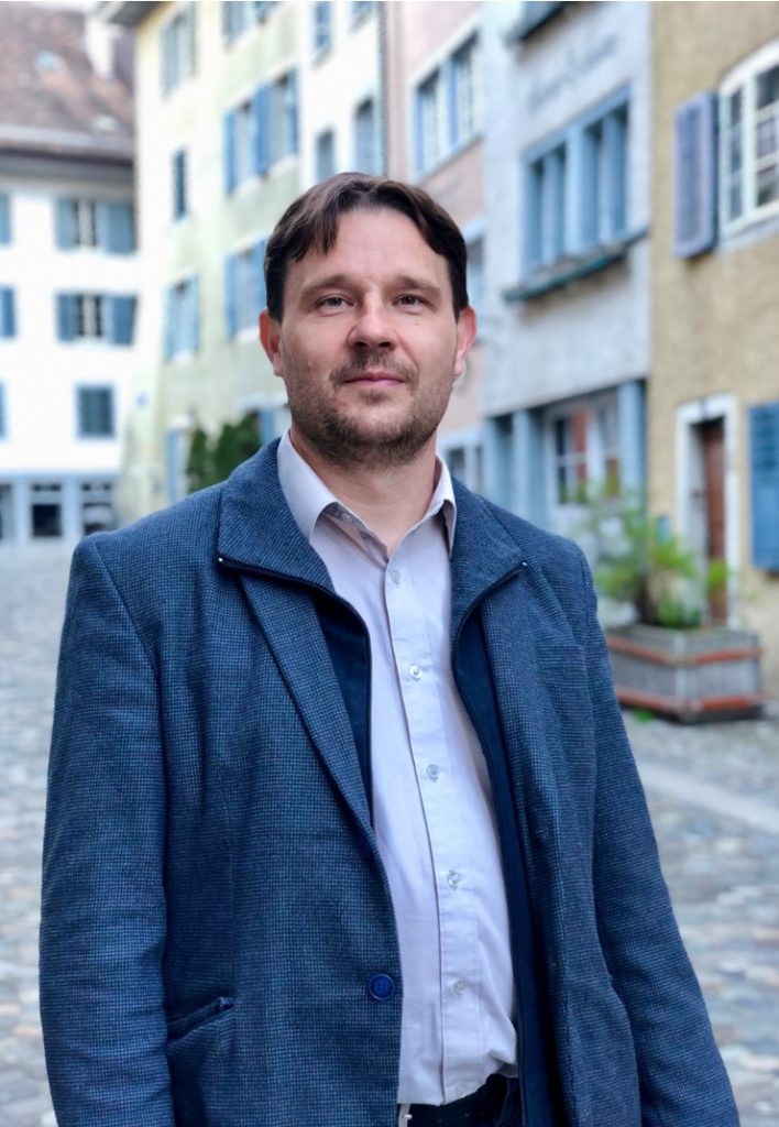 Szarvas Péter Chameleon Smart Home